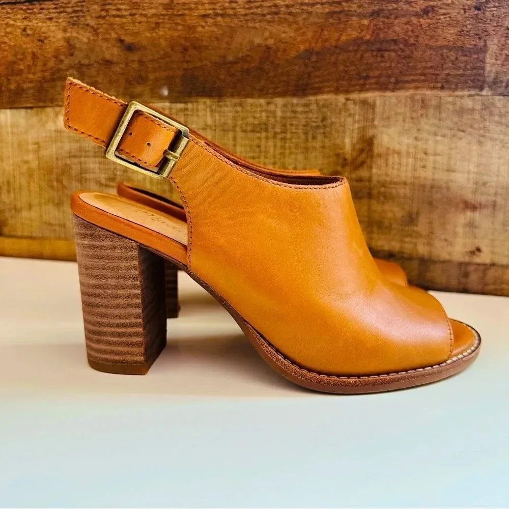 Madewell The Cary Sandal in Leather